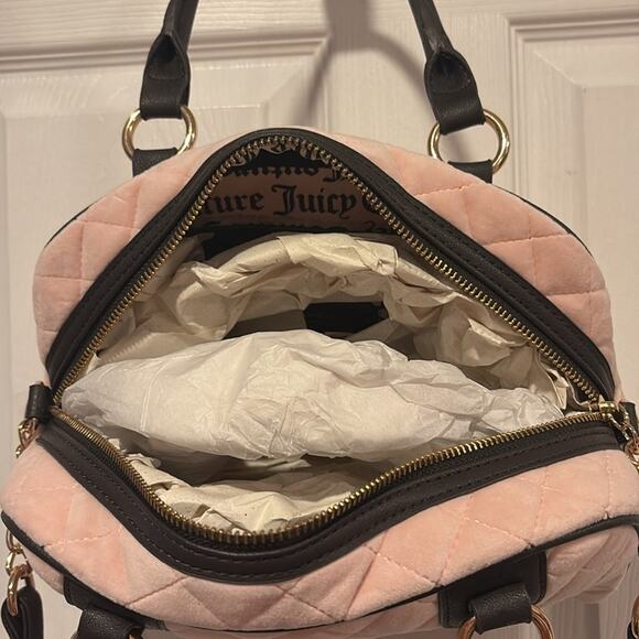 juicy couture flawless heart quilted shoulder bag in... | Depop BNWT Juicy Couture Pink Quilted Handbag with Heart Pouch